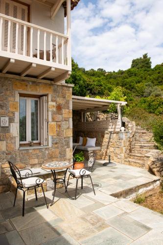 Balkón nebo terasa v ubytování Lithea Villas and Studios by the Sea