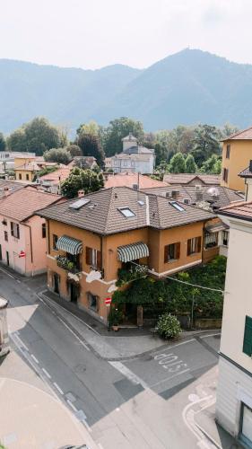 an overhead view of a town with a building at Hotel Ristorante San Giuseppe in Cernobbio