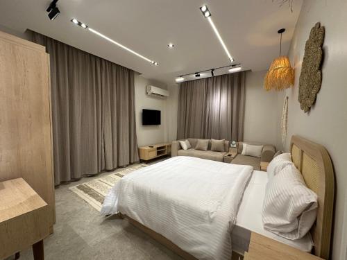 New Cairo Chic Studio 4