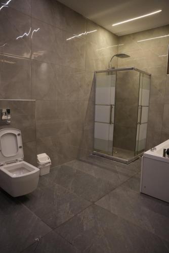 A bathroom at Lumen villa