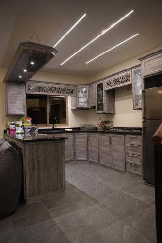 Kitchen o kitchenette sa Lumen villa