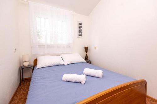 Apartments with parking space Vodice - 24553