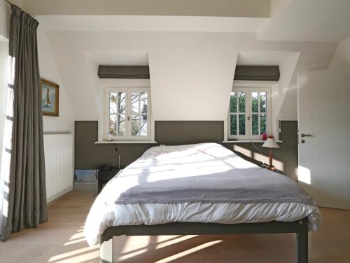 Ένα ή περισσότερα κρεβάτια σε δωμάτιο στο Villa in Het Zoute near Zwin Reserve