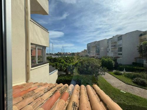 Photo de la galerie de l'établissement Studio cosy au Cap d'Agde pour 2 personnes avec vue sur les bateaux - FR-1-749-102, au Cap d'Agde
