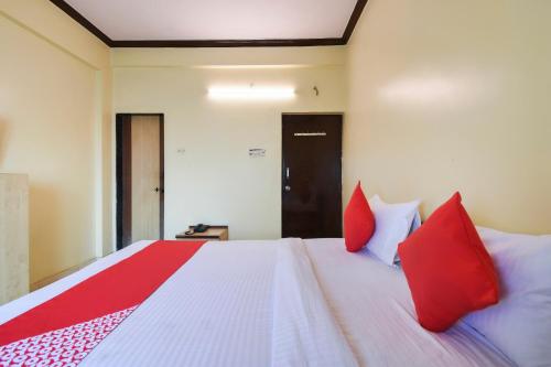 Gallery image of Hotel O Swaraj Resto and Lodging in Pune
