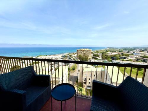 Appartement spacieux, moderne, vue mer proche plage et centre-ville
