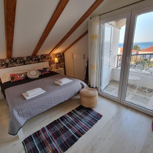 Apartments Maruška i Jana