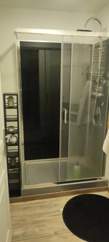 Photo de la galerie de l'établissement appartement MA Cristina, à Vichy