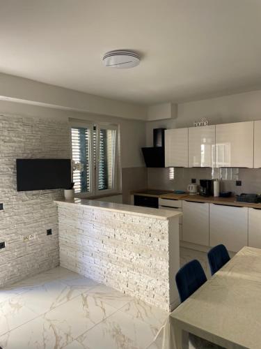 Apartments Rada