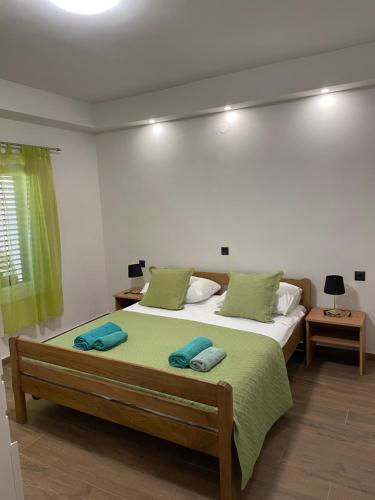 Apartments Rada