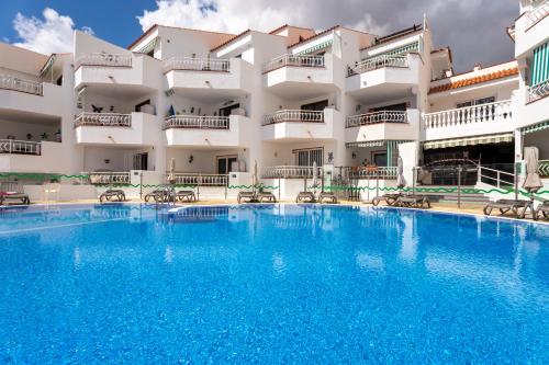 Diamante Azul - Pool & Sea View, Heated Pool