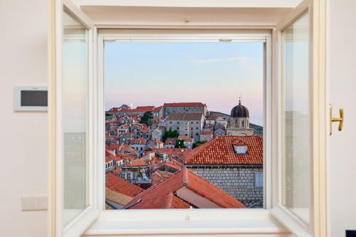 Luxury Villa In the Old Town with Stunning Views