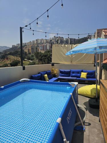 Piscina a Rooftop Retreat o a prop