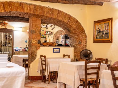Restaurace v ubytování Antico Borgo Poggiarello