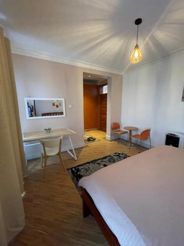 BAZY SUITEs
