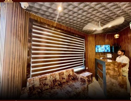 TV/trung tâm giải trí tại Hotel kanisha stay