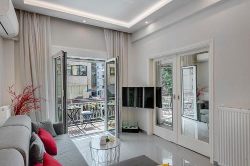 Rafael Apartment Ampelokipoi