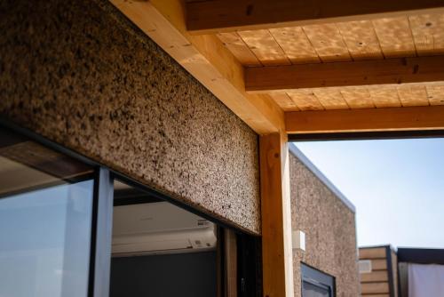 a close up of a window of a building at Camping Fossalta in Lazise