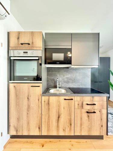 Möbliertes Apartment mit Balkon