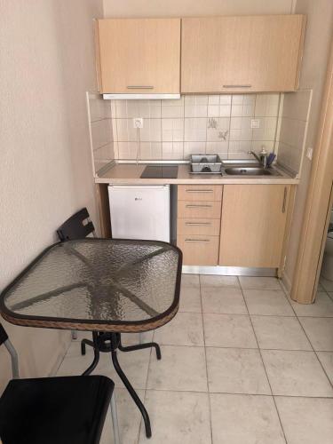 Alexandra Sunshine Apartments