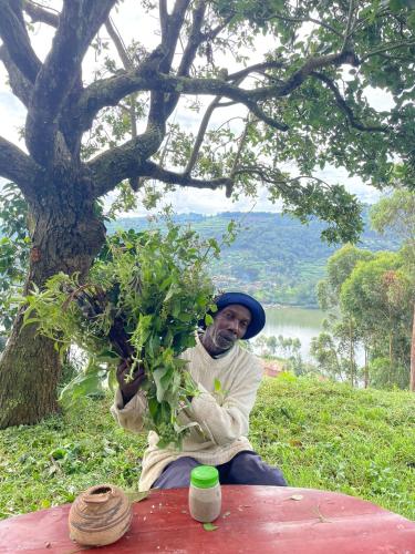 Galería fotográfica de OM Hostel Bunyonyi en Kabale