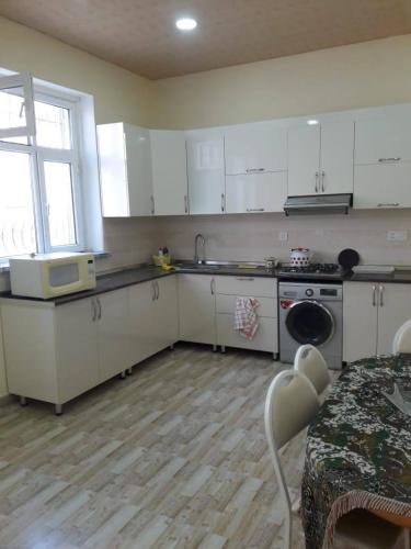Dapur atau dapur kecil di EL House