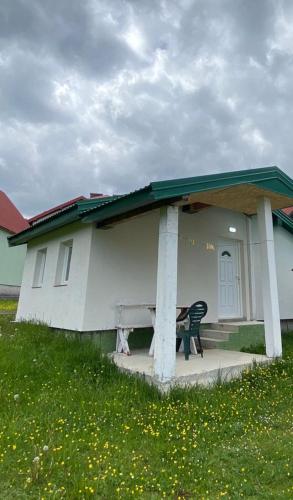 Apartman-kuća-Žabljak