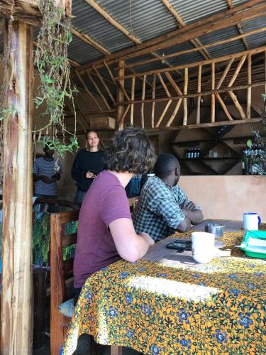 Galería fotográfica de OM Hostel Bunyonyi en Kabale