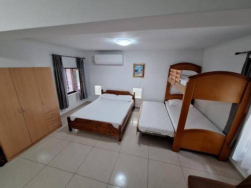 NEW PANORAMA studios and apartments