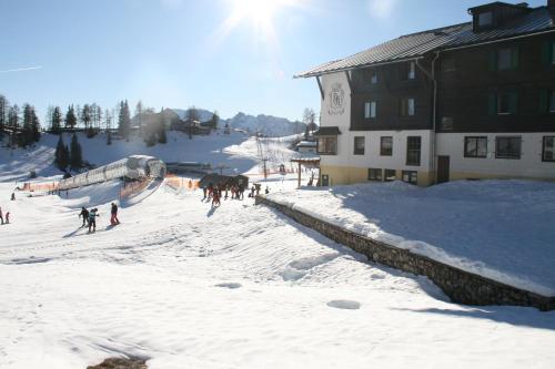 Hotel Alpen Arnika en invierno