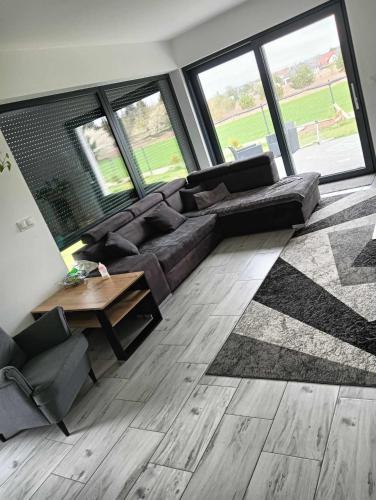 Dom Ligota piękna zagwarentowyny dojazd na stadion