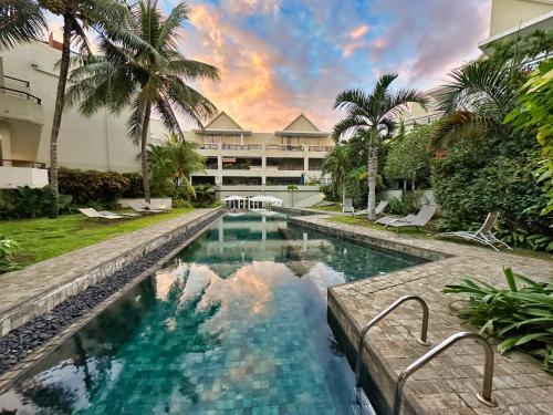 Luxury 2-Bedroom Beach Condo at Bain Boeuf - Pereybere