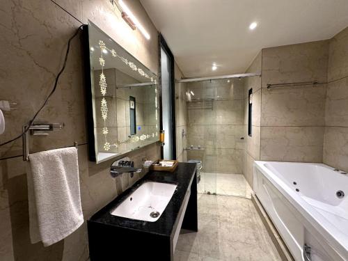 Un baño de The Imperial Prime