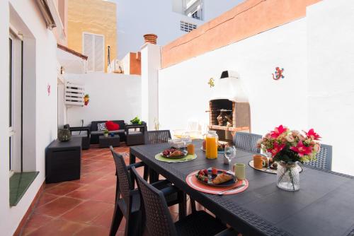 ATARAZANAS RIVER ROAD Apartment
