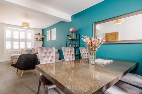 Modern Hove Home close to Brighton Beach with FREE PARKING photo 28