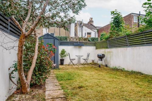 Modern Hove Home close to Brighton Beach with FREE PARKING photo 23