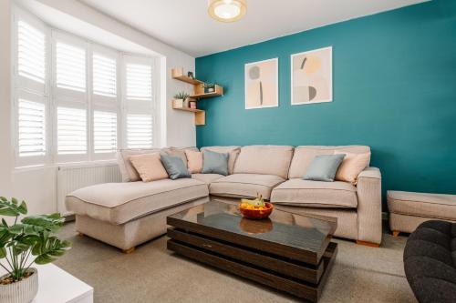 Modern Hove Home close to Brighton Beach with FREE PARKING photo 31