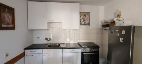 Køkken eller tekøkken på Aenona Heritage House