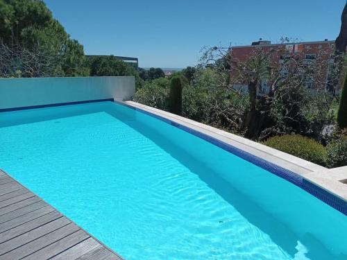 T3 vue mer, 2 chambres, piscine, terrasse, parking public gratuit à 150m