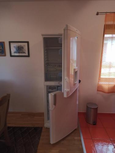Dapur atau dapur kecil di Vila Eno