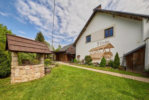 Havlovice, ubytování u dřevěné Lávky, okres Trutnov