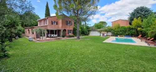 Villa Rosa peaceful haven 10m from Aix 11 guests