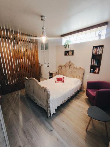 Chez Nine, chambre indépendante avec terrasse