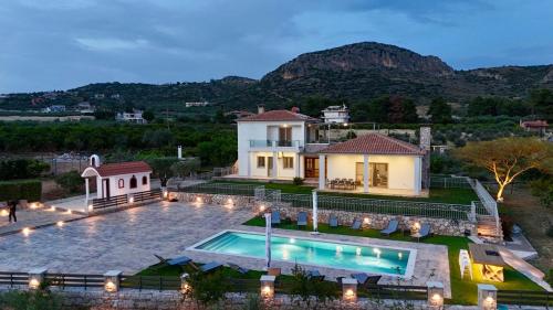 Villa Vakoufia