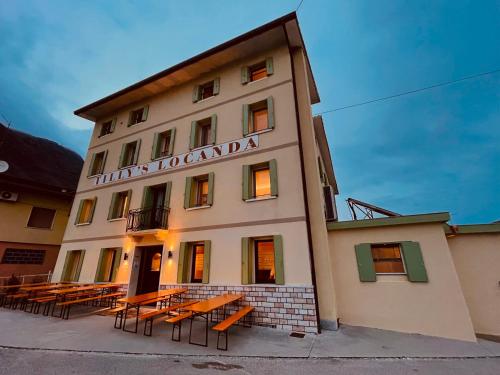 Budova, kde se hotel nachází