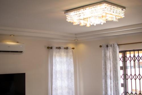 TV a/nebo společenská místnost v ubytování Keene Air Bed & Breakfast