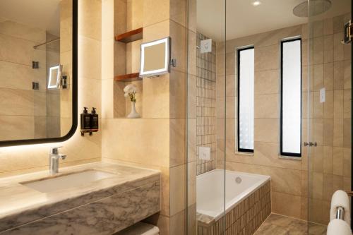 Ένα μπάνιο στο Hotel Novotel Sharm El-Sheikh