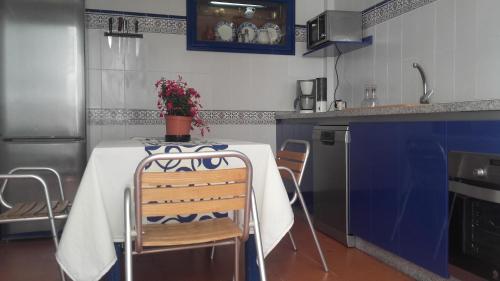 Gallery image of Casa Turistica Termas aparcamiento y desayuno incluido in Merida