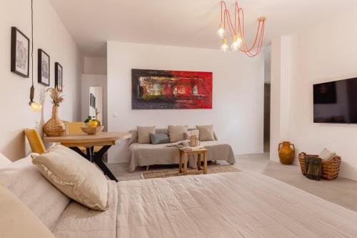 Ivo's garden studio apartment, near the old town