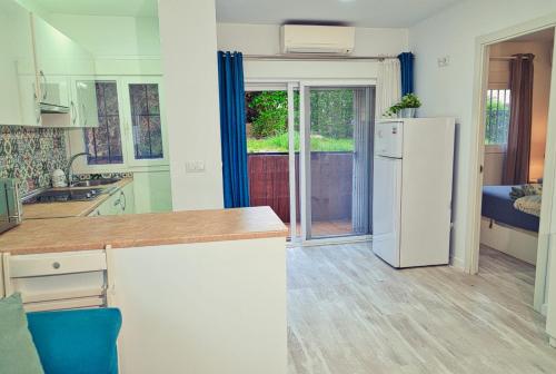APARTAMENTO MARI y SERGIO LAS NACIONES-BENALMADENA